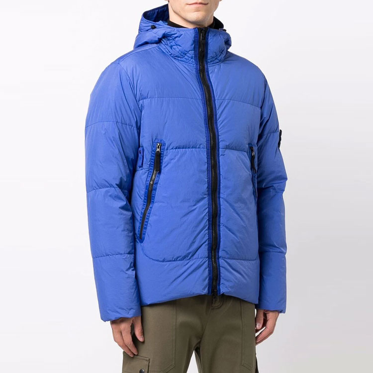 Stone Island Unisex Blue Solid Color Hooded Down Jacket. 751540123-V0043 圖 4