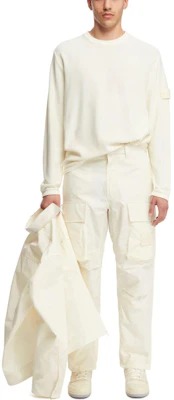 스톤 아일랜드 화이트 로고 남성용 지퍼 스웨트팬츠. 8015309F1-V0099 Details for 스톤 아일랜드 화이트 로고 남성용 지퍼 스웨트팬츠. 8015309F1-V0099