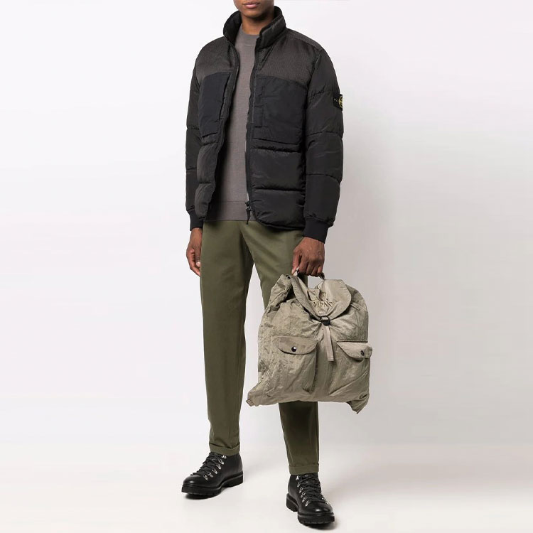 Stone Island Winter Nylon Compass Patch Puffer Jacket Black Unisex 751542840-V0029 圖 3