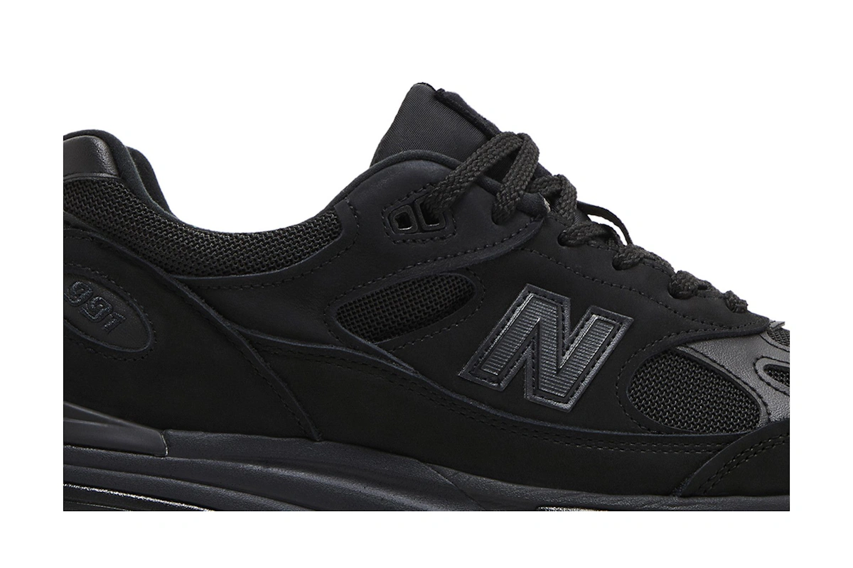 Stone Island x New Balance 991v2 Made In UK 'Ghost Pack - Black'