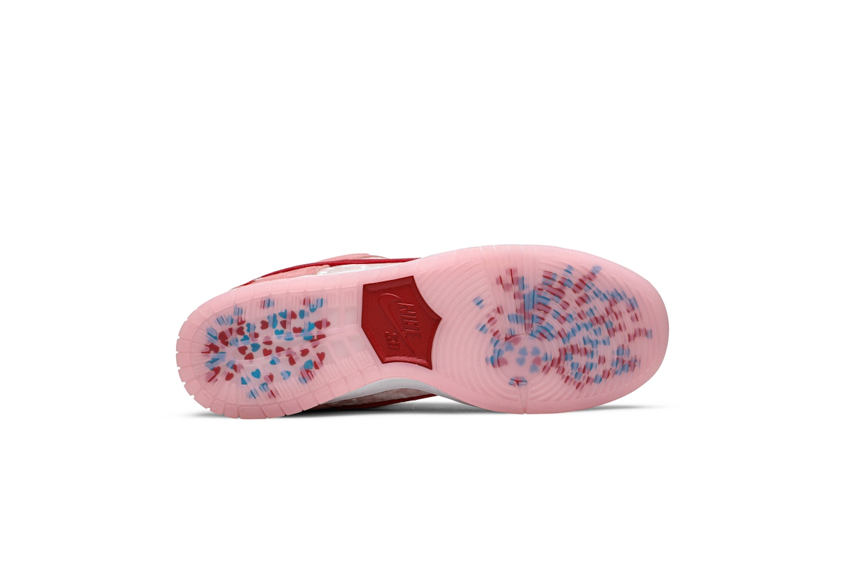 StrangeLove x Nike SB Dunk Low 'Valentine's Day'