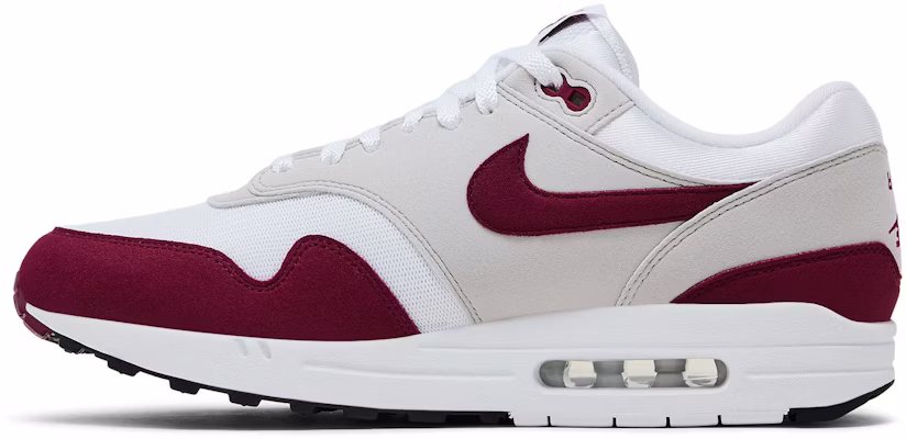 Stranger Things x Nike Air Max 1 'Steve Harrington' IM3906-100 Lookbook Stranger Things x Nike Air Max 1 'Steve Harrington' IM3906-100