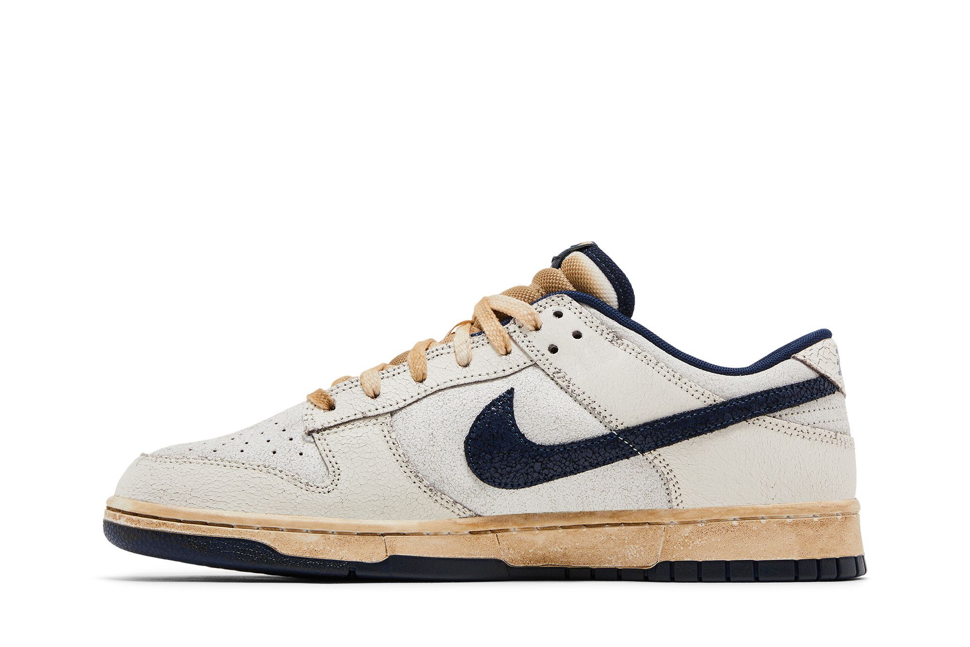 Shop Stranger Things x Nike Dunk Low ''Phantom'' Scarpe da Ginnastica. IH6766-001