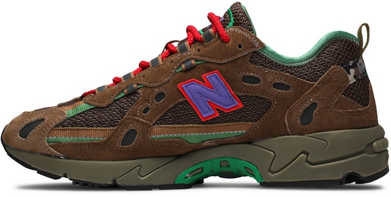 Stray Rats x New Balance 827 '下水道踢踏鞋' ML827SR2 Lookbook Stray Rats x New Balance 827 '下水道踢踏鞋' ML827SR2