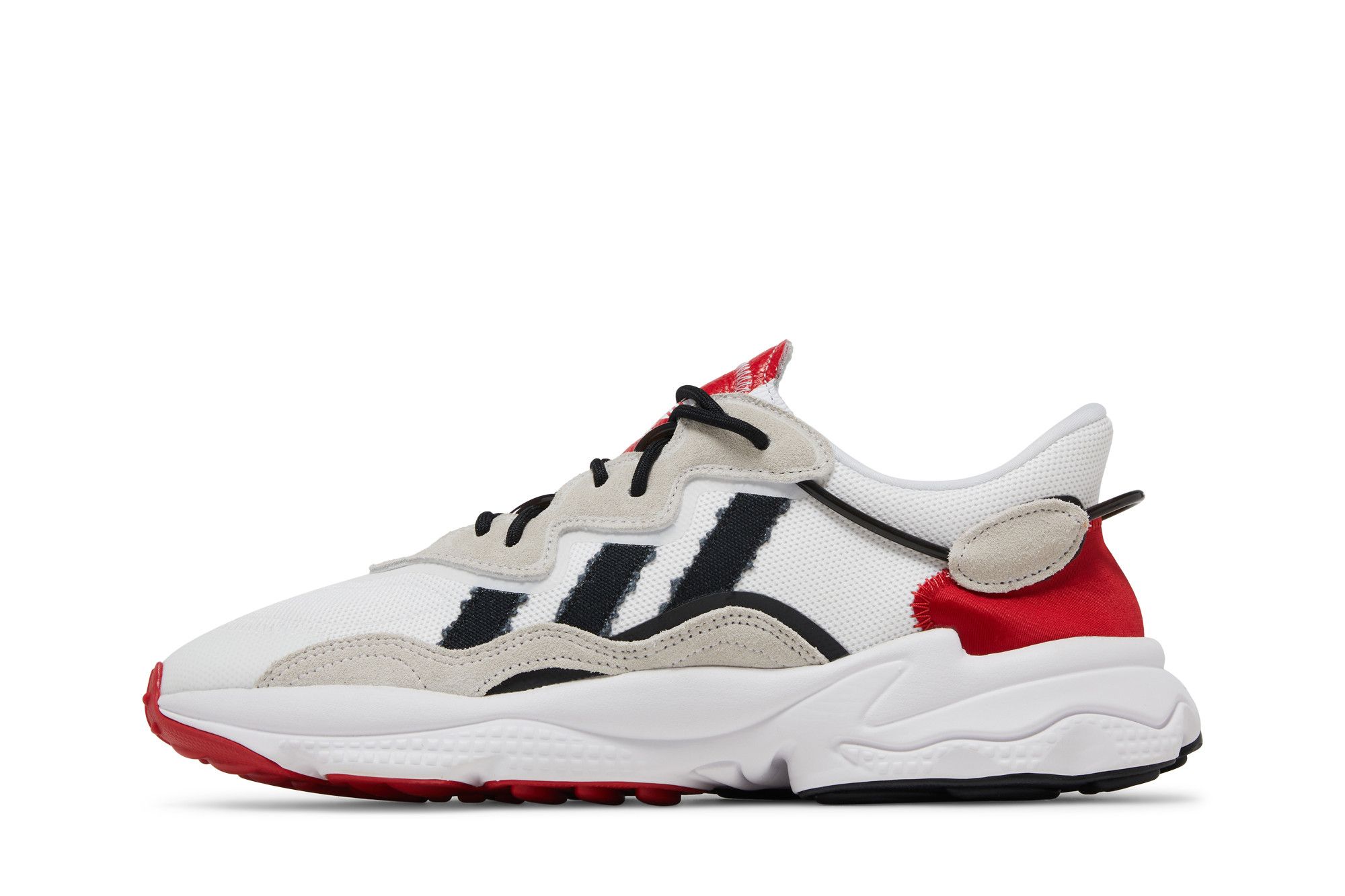 Lookbook Street Fighter x BAIT x adidas Ozweego ''Ryu'' Sneaker FY5363