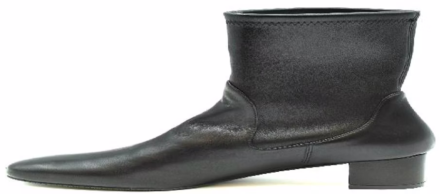 斯图尔特·韦茨曼 黑色PRE_1L25032时尚鞋 1L25032_BLACK Lookbook 斯图尔特·韦茨曼 黑色PRE_1L25032时尚鞋 1L25032_BLACK