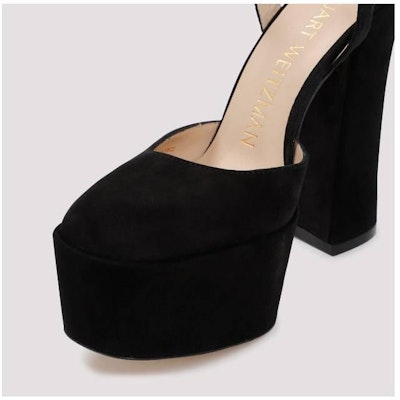 Stuart Weitzman ''Tumit Hitam'' SC798BLK Lookbook Stuart Weitzman ''Tumit Hitam'' SC798BLK