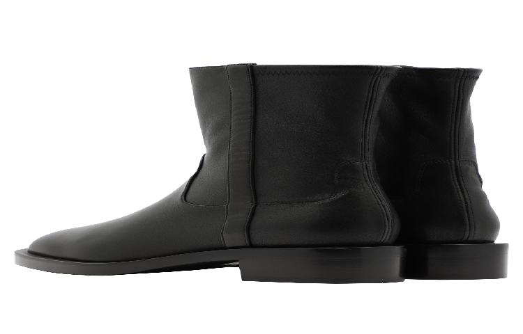 Shop Stuart Weitzman 'Black Sadie' S6142SADIEDNN