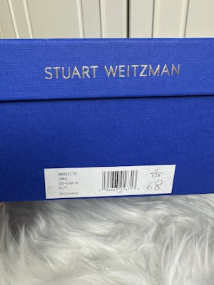 Stuart Weitzman Ankle Booties 'Hak Tebal Suede Ujung Bulat'. MARGOT-75 Order Stuart Weitzman Ankle Booties 'Hak Tebal Suede Ujung Bulat'. MARGOT-75