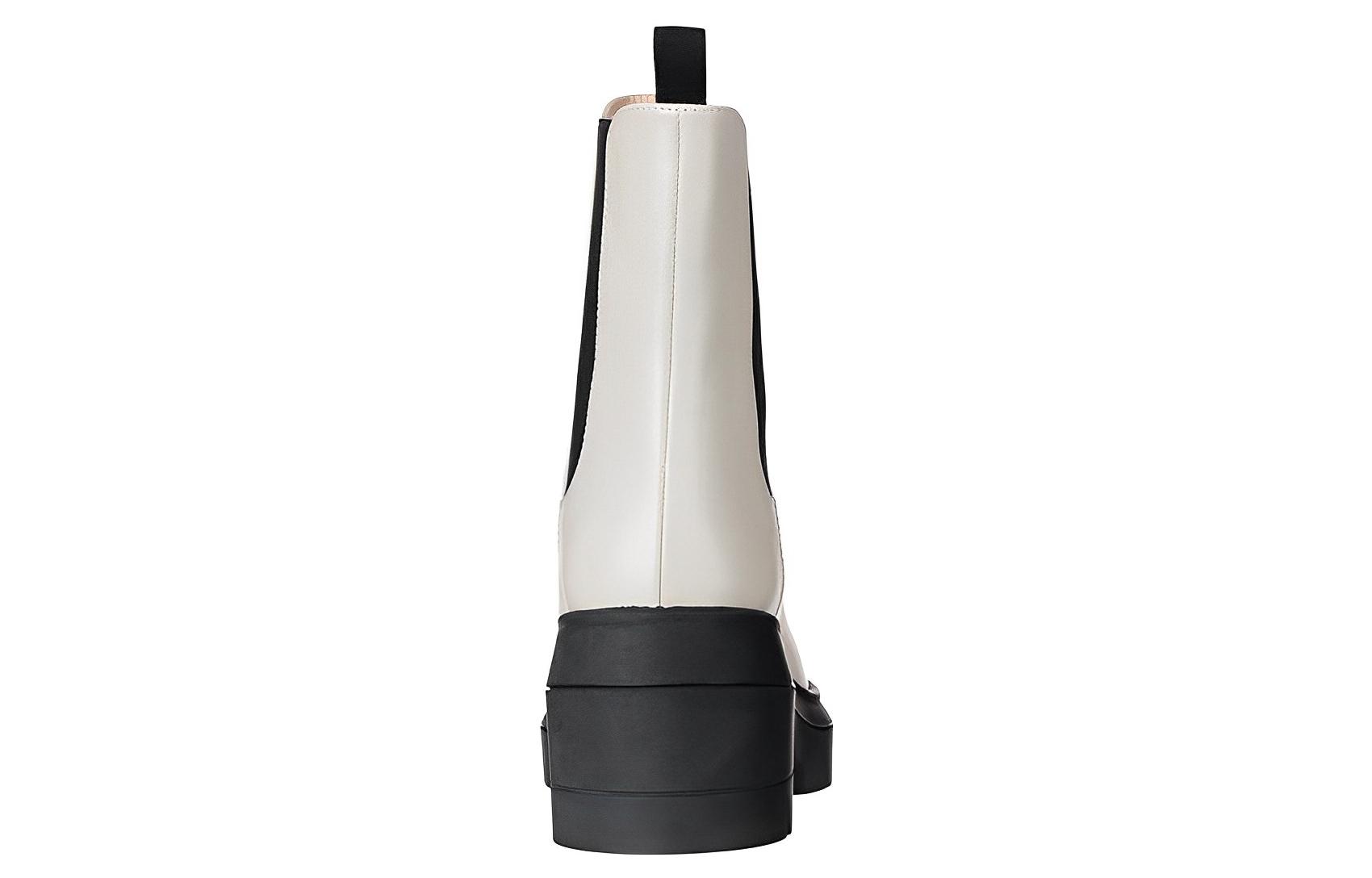 Lookbook Stuart Weitzman Chelsea Boot 'Tahan Lama & Anti-Selip' S0164-OAT-5.5-D-21FW