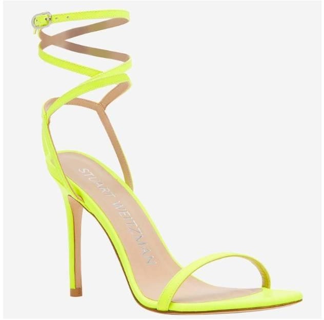 stuart-weitzman-jw-anderson-x-converse-chuck-70-yellow-high-heels-sc-584-bcg