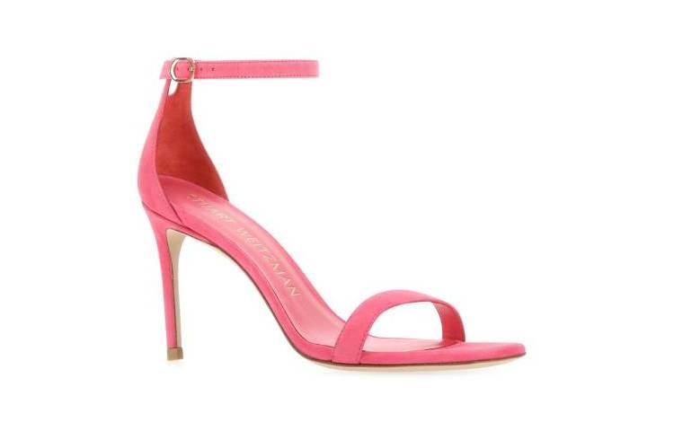 Lookbook Stuart Weitzman JW Anderson x Nike Air Max 270 ''Merah Jambu'' SE134HOT