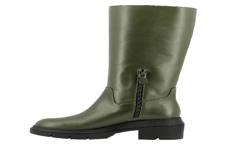 Lookbook Botas Altas Stuart Weitzman Norah 'Piel Lisa Verde' NORAHTALLBOOTSMOOTHCALFHU