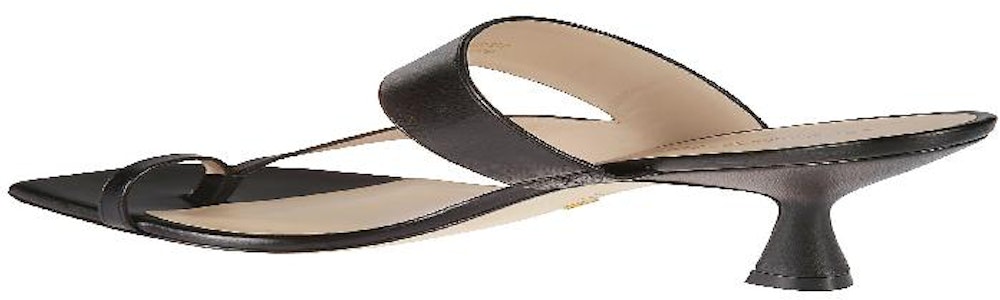 Stuart Weitzman PRE-LYLA 75 ''Hitam'' LYLA75BLK Lookbook Stuart Weitzman PRE-LYLA 75 ''Hitam'' LYLA75BLK