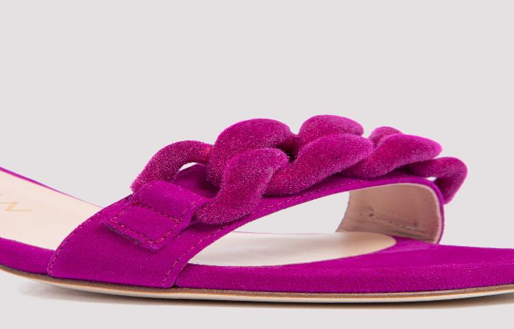 Details for 스튜어트 와이츠먼 PRE '레드 S0444RES' S0444RES_RES