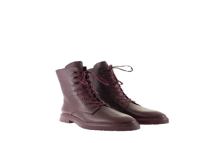 Shop Stuart Weitzman PRE_S7296 CBY85 'Merah Tua' S7296-CBY