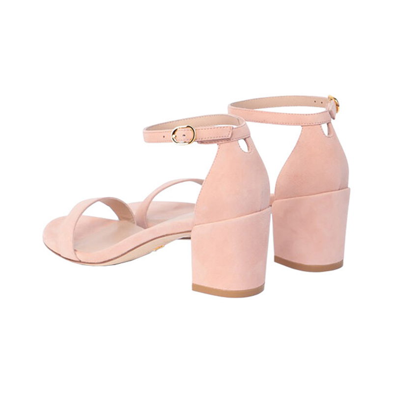Lookbook Stuart Weitzman SIMPLEQ24SUE 'Pink Suede' Sepatu Pink Suede. SIMPLEQ24SUE-Suede