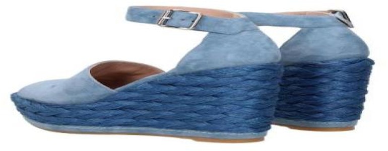 スチュアート ワイツマン スエード ウェッジソール ヒール 'ヘブンリー 74' F32134-3252_SOHOJUTEVL88221 Shop スチュアート ワイツマン スエード ウェッジソール ヒール 'ヘブンリー 74' F32134-3252_SOHOJUTEVL88221