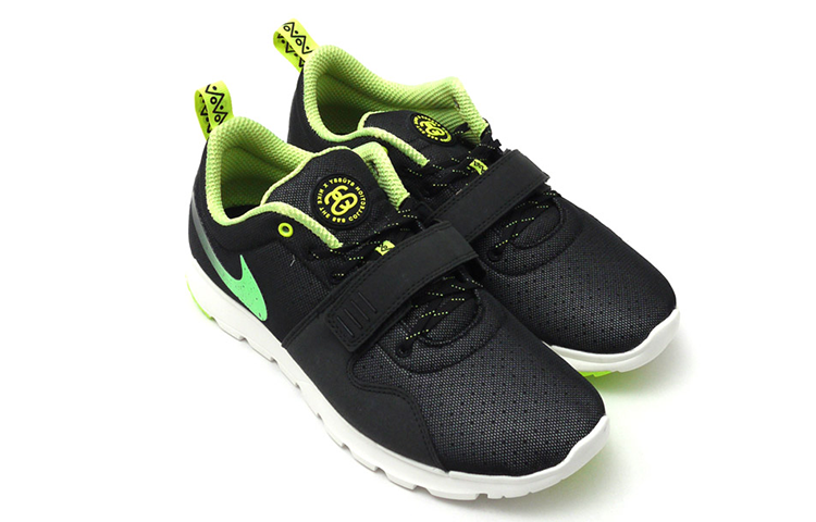 Lookbook 스투시 x 나이키 트레이너엔도어 '블랙 볼트' 634928-070