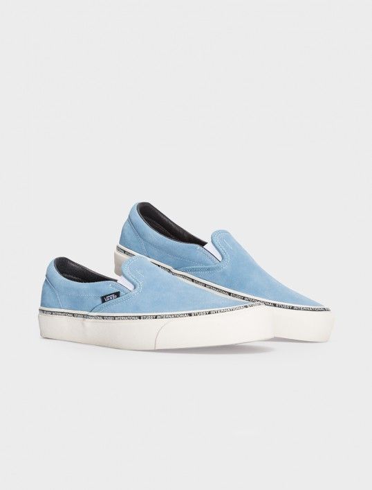 Order Stussy x Vans Classic Slip-On LX 'Niagra' VN0A32QNOYE