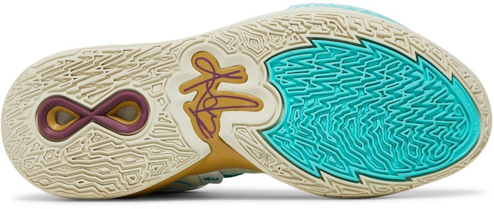 Sue Bird x Nike Kyrie 8 Infinity 'Keep Sue Fresh' Indonesia Edition CZ0204-002 Shop Sue Bird x Nike Kyrie 8 Infinity 'Keep Sue Fresh' Indonesia Edition CZ0204-002