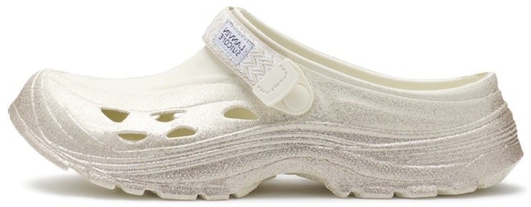 suicoke-x-lanvin-mok-curb-laces-gold-light-beige-fm-csss-0-m-spra-a23-m107
