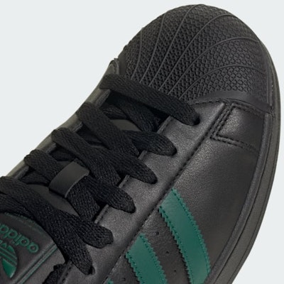 超级明星运动鞋 JQ2311 Sizing 超级明星运动鞋 JQ2311