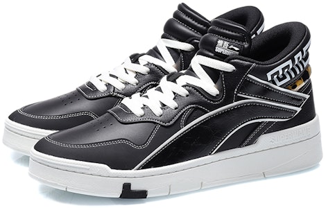 리닝 슈퍼웨이브 미드 x 디즈니 '블랙 화이트' AGCQ179-3 Lookbook 리닝 슈퍼웨이브 미드 x 디즈니 '블랙 화이트' AGCQ179-3