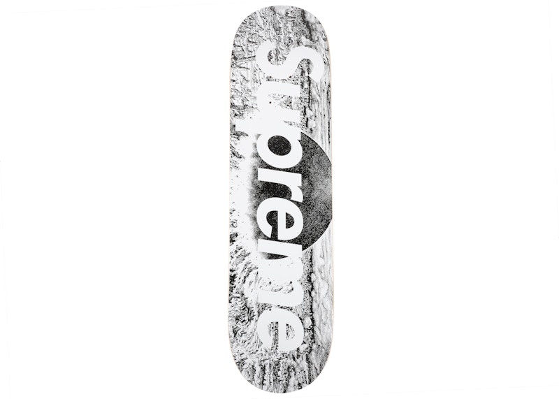 supreme-akira-neo-tokyo-skateboard-deck-multi