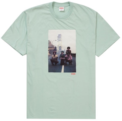 Supreme Augustus Pablo Baju-T Warna Teal Muda Buy Supreme Augustus Pablo Baju-T Warna Teal Muda