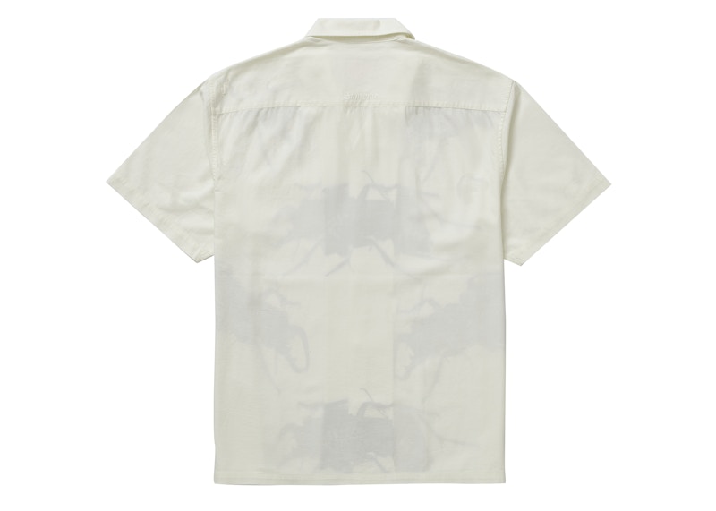 Order Kemeja Lengan Pendek Putih Supreme Beetle