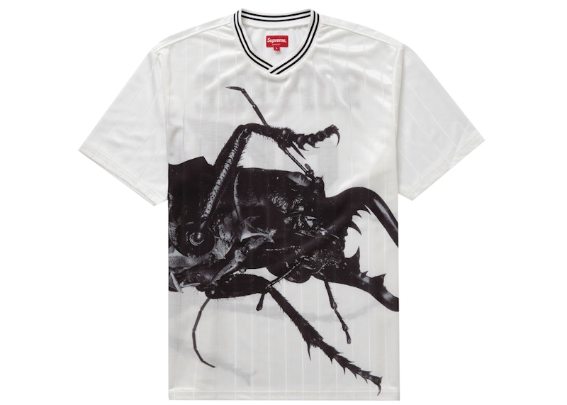 Buy Supreme Kaos Sepak Bola Beetle Putih