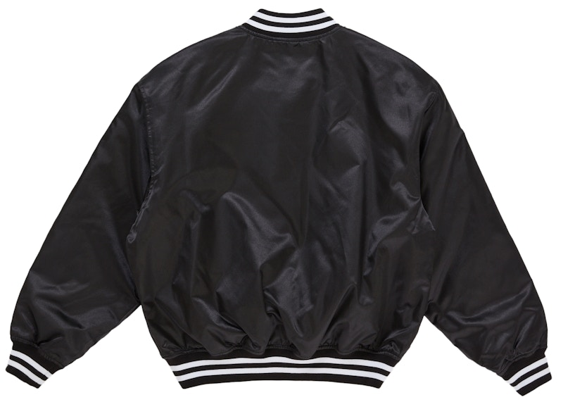 Lookbook Supreme Champion Jaket Satin Varsity Hitam