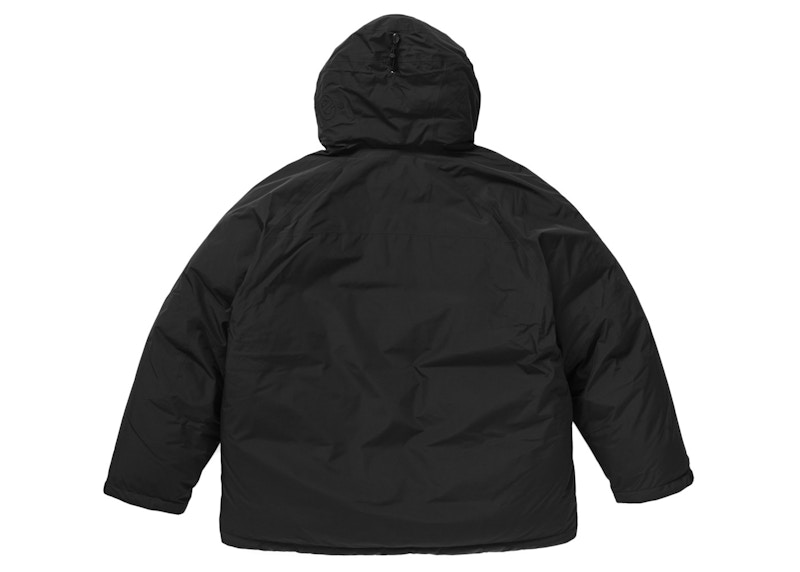 Lookbook Supreme Gore-Tex 700羽绒服（FW23）黑色