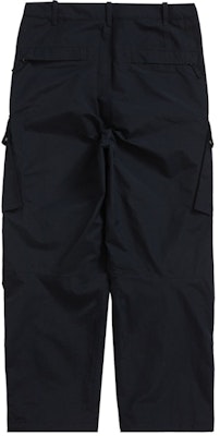 Supreme Gore-Tex カーゴパンツ (黒)
Order Supreme Gore-Tex カーゴパンツ (黒)