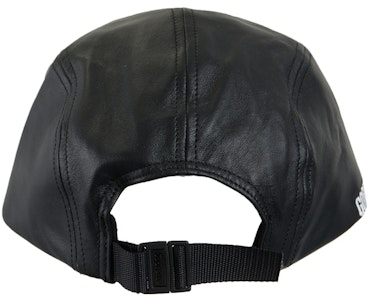 Supreme GORE-TEX Kulit Camp Cap 'Hitam' Lookbook Supreme GORE-TEX Kulit Camp Cap 'Hitam'