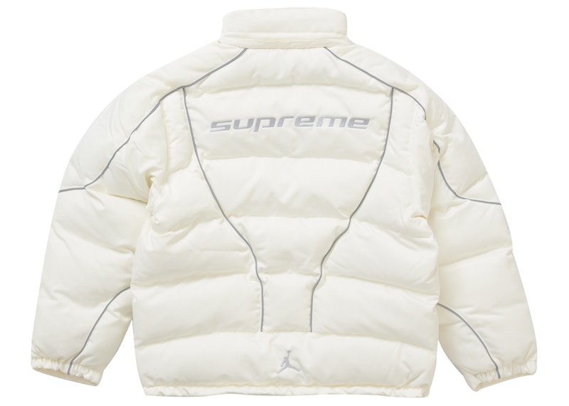 Shop Supreme x Jordan 白色羽绒夹克