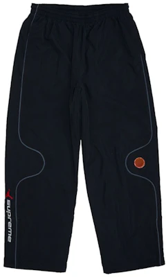 Supreme Jordan 运动长裤 (SS26) 黑色 Lookbook Supreme Jordan 运动长裤 (SS26) 黑色