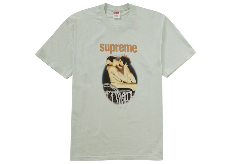 Supreme Kiss Tee (SS23) Pale Green
