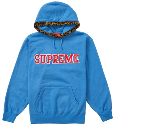 Sudadera Supreme con Capucha y Ribete de Leopardo en Azul Pálido. Buy Sudadera Supreme con Capucha y Ribete de Leopardo en Azul Pálido.