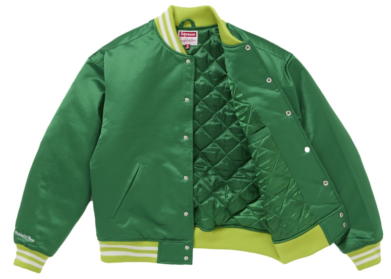 Order Chaqueta Varsity Satinada Verde Supreme Mitchell & Ness (FW24).