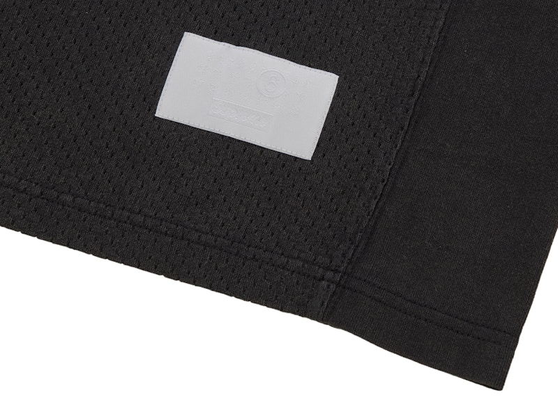 Shop Supreme MM6 Maison Margiela Camiseta de Fútbol de Algodón Negra