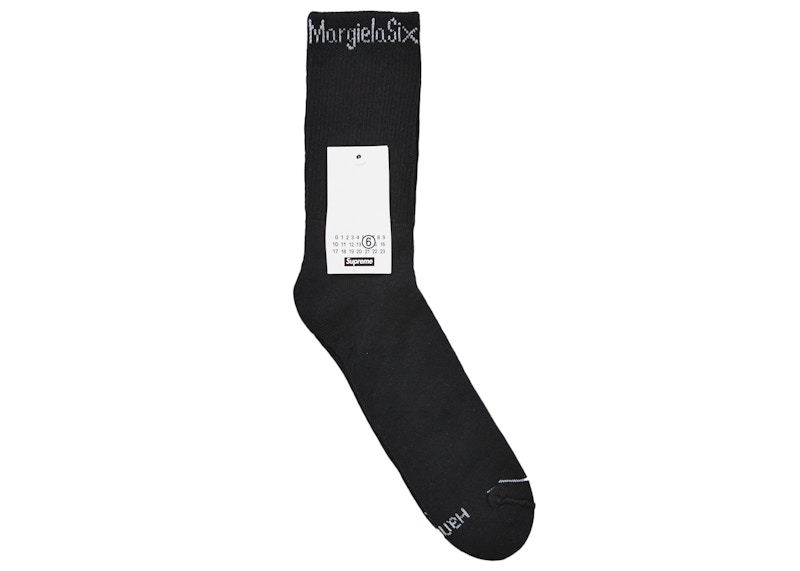 Lookbook Calcetines Negros Supreme MM6 Maison Margiela Hanes Crew (1 Paquete).