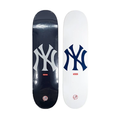 Supreme New York Yankees Skateboard Deck Navy/White Set