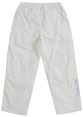 Supreme Pantalón Deportivo Old English Blanco Order Supreme Pantalón Deportivo Old English Blanco