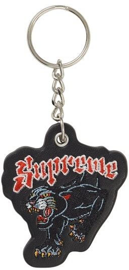 supreme-panther-keychain-black