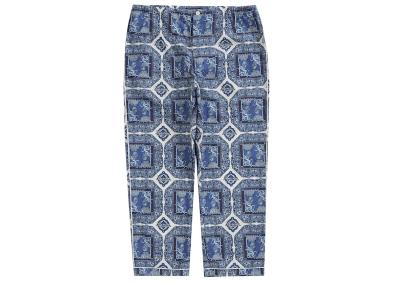 Lookbook Conjunto de Pijama Supreme Regency 'Azul'