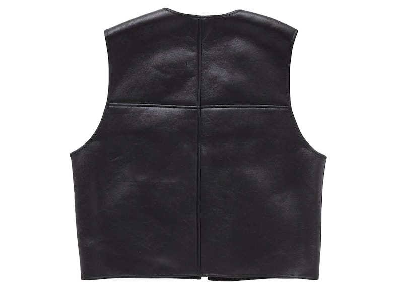 Order Supreme Rompi Kerja Reversible Faux Shearling Hitam