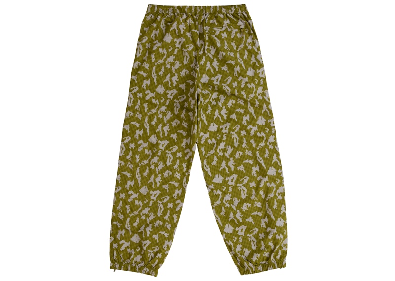 Lookbook Supreme Ripstop Warm Up Pant (FW26) Olive Camo