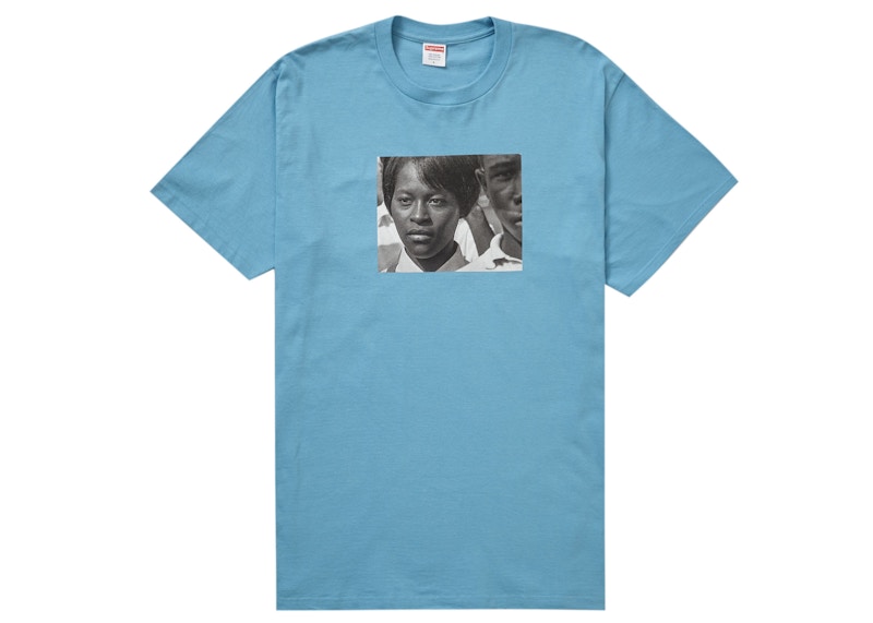 Buy Supreme ロイ・デカヴァ ミシシッピT (ライトスレート)
